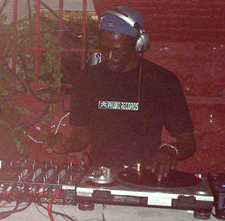 Deviant Flyer